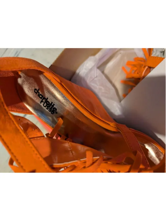Women's Charlotte Russe Orange Fringe Wedge Sandals Size 9 - Picture 3 of 4